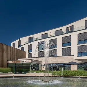 Melchior Park Hotel